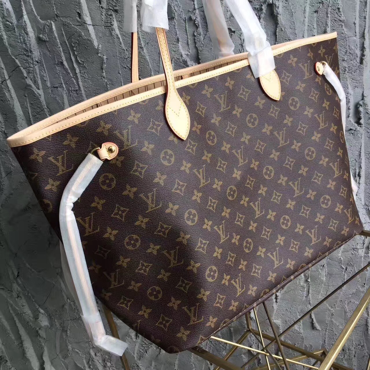 LV NEVERFULL GM M40990