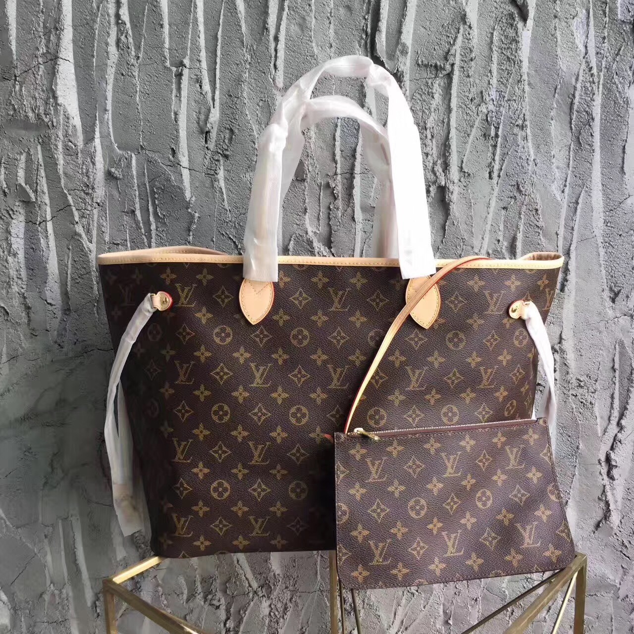LV NEVERFULL GM M40990