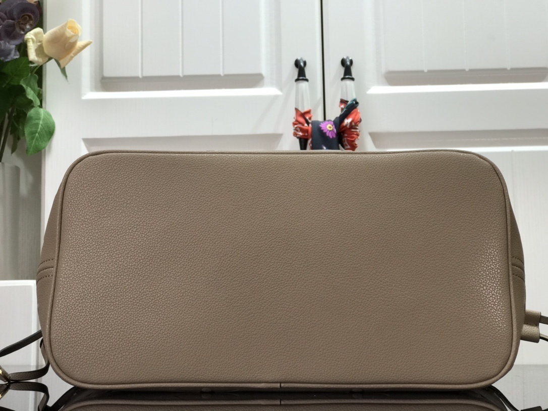 LV NEVERFULL MM M45686 