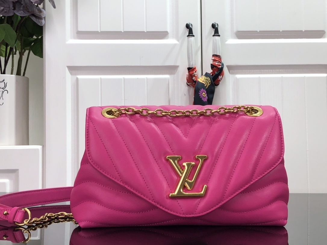 LV NEW WAVE CHAIN BAG M58552 