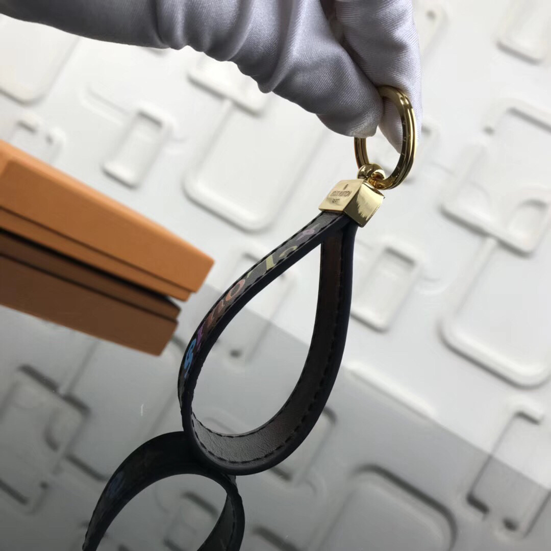 LV NEW WAVE DRAGONNE Key Chain M62251SY