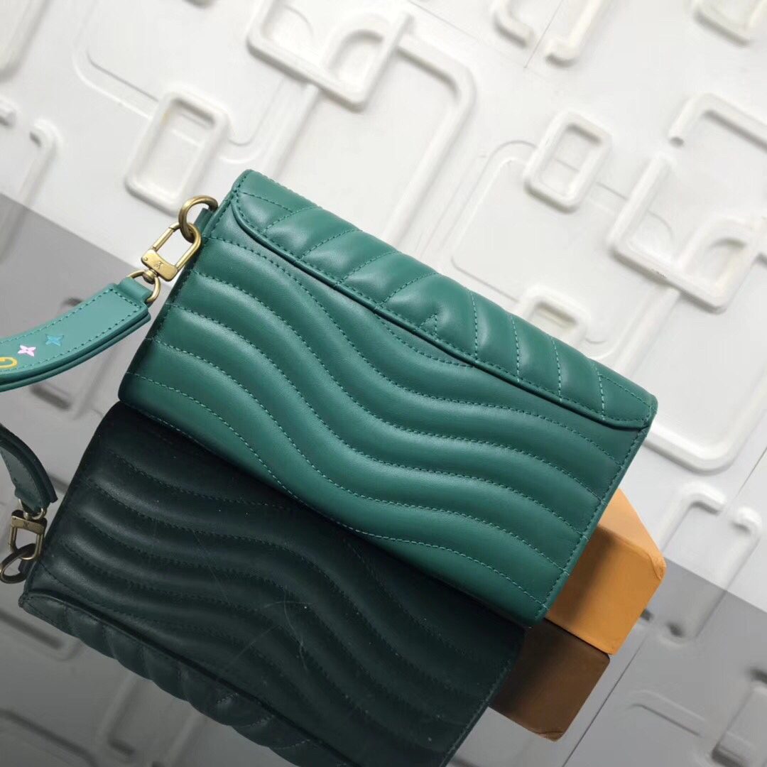 LV NEW WAVE LONG wallet M63298 