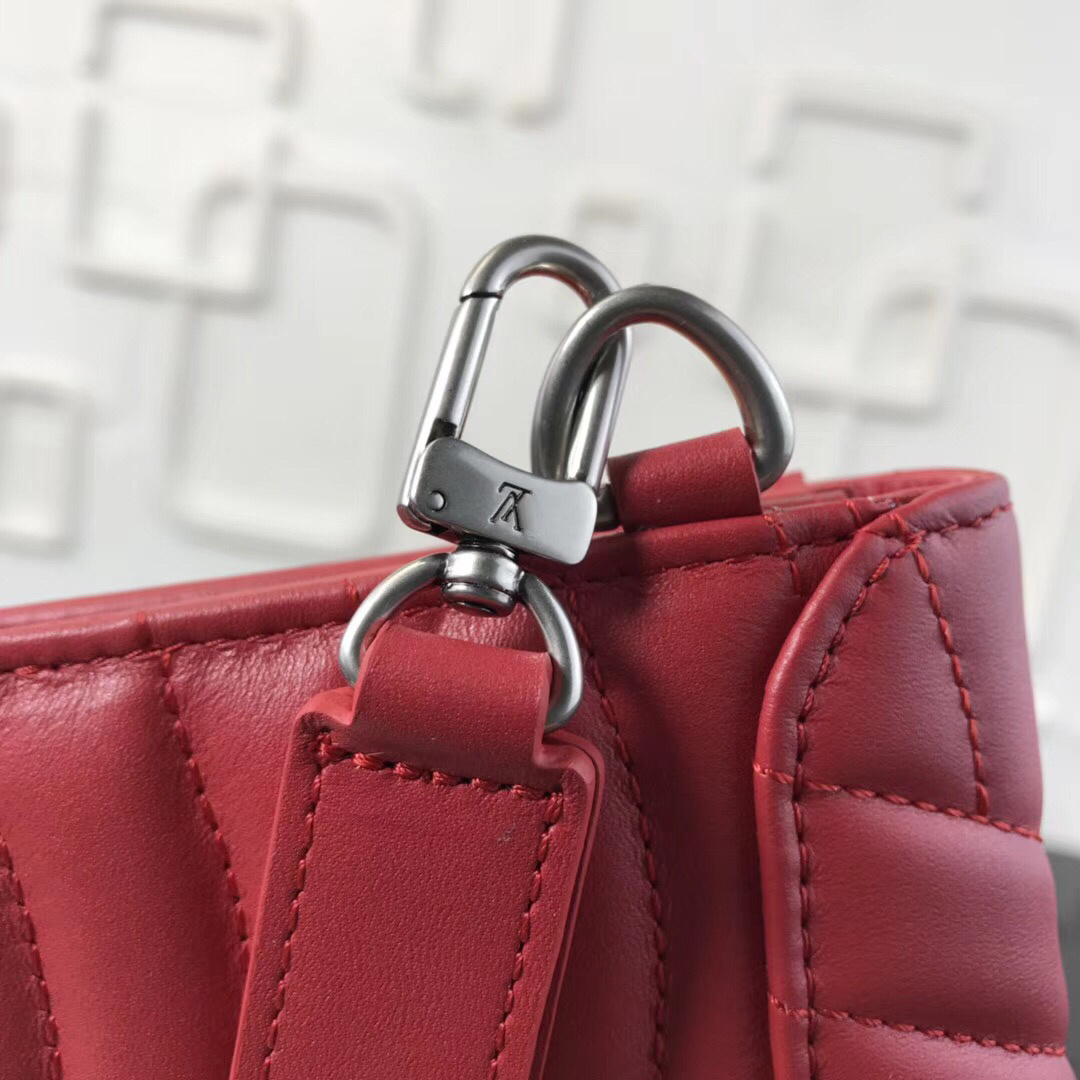 LV NEW WAVE LONG wallet M63298 