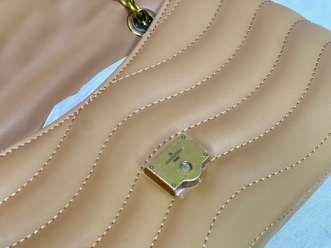 LV NEW WAVE M58550 