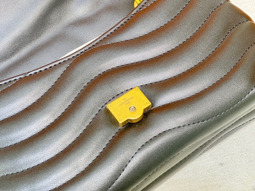 LV NEW WAVE M58550 