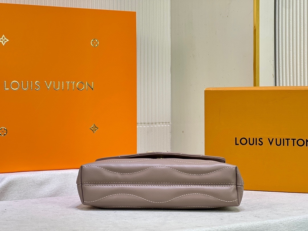 LV NEW WAVE M58550 
