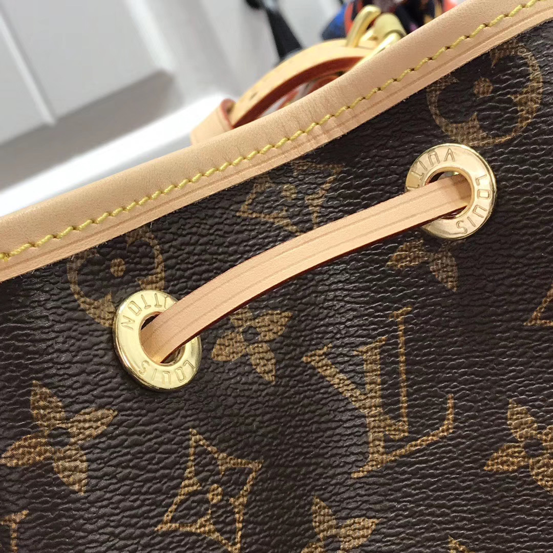 LV NOE BAG M42224