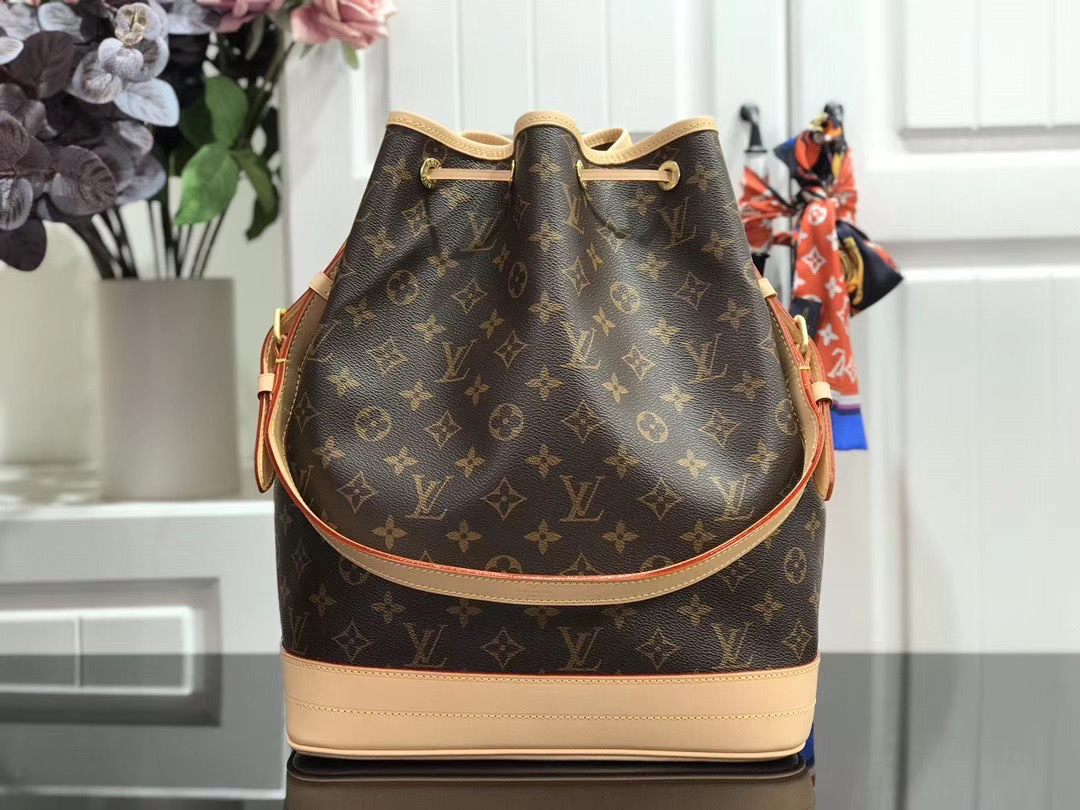 LV NOE BAG M42224