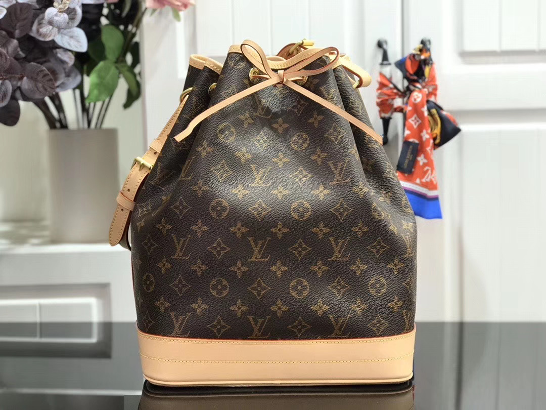 LV NOE BAG M42224