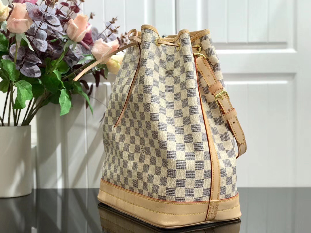 LV NOE BAG M42224