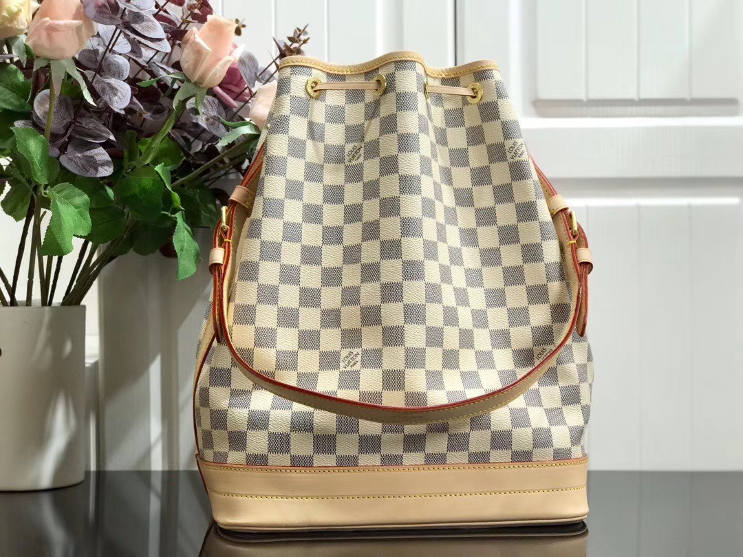LV NOE BAG M42224