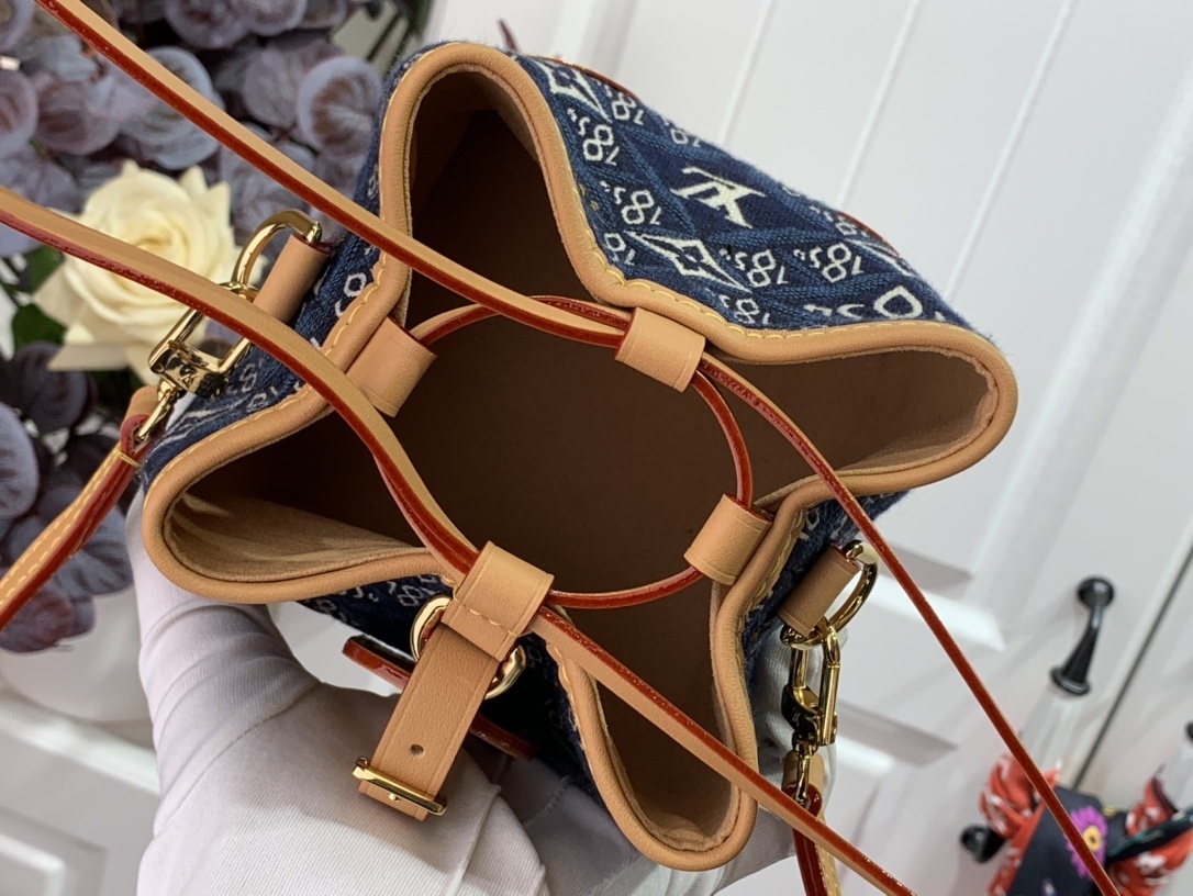 LV NOE PURSE SINCE 1854 M57447 