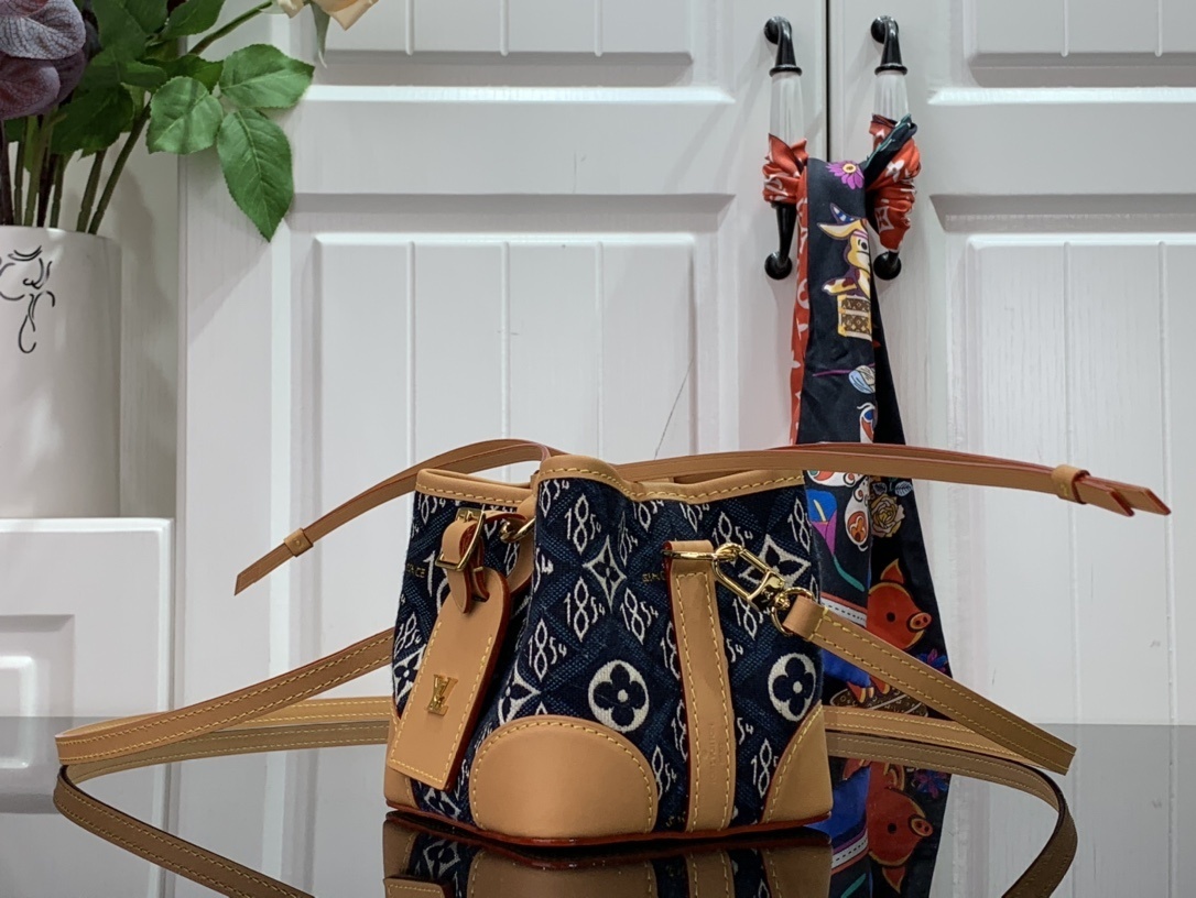 LV NOE PURSE SINCE 1854 M57447 