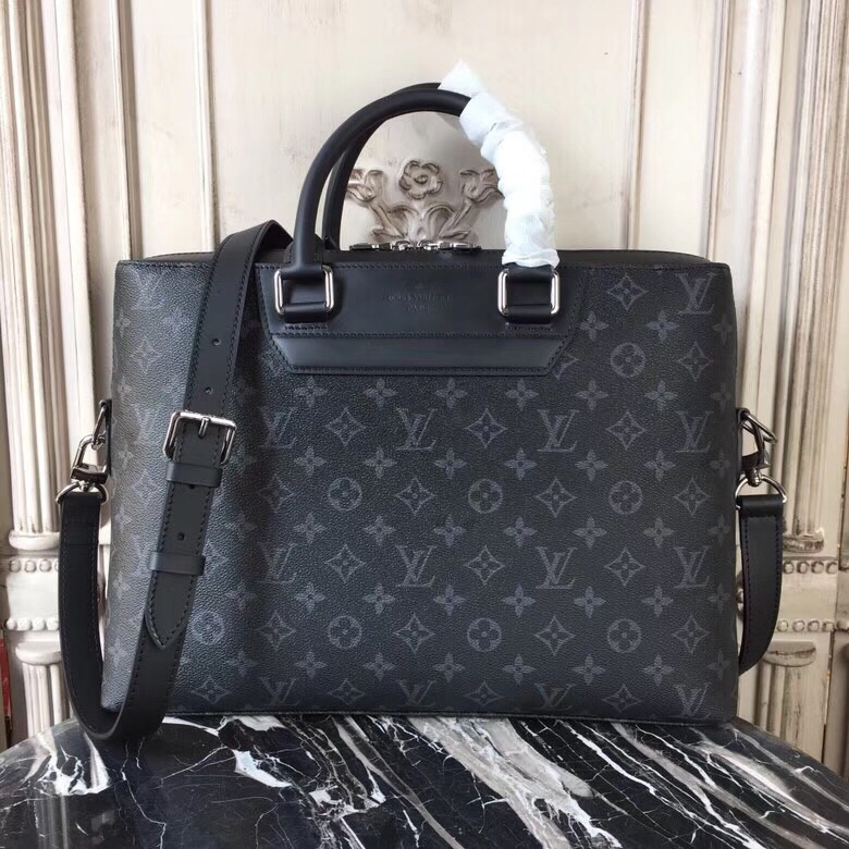 LV ODYSSEY BRIEFCASE M44222