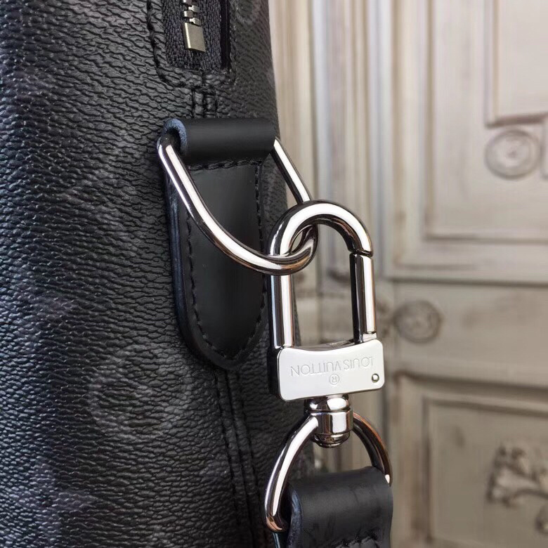 LV ODYSSEY BRIEFCASE M44222