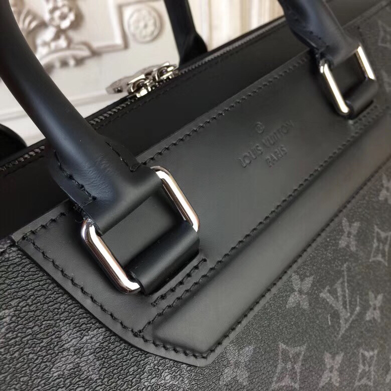 LV ODYSSEY BRIEFCASE M44222