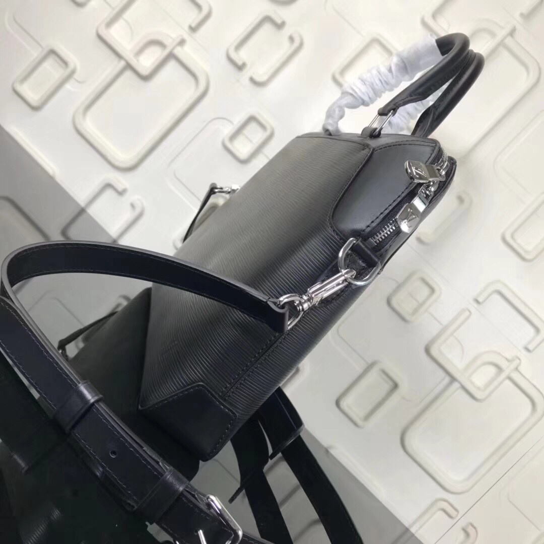 LV OLIVER BRIEFCASE M51689