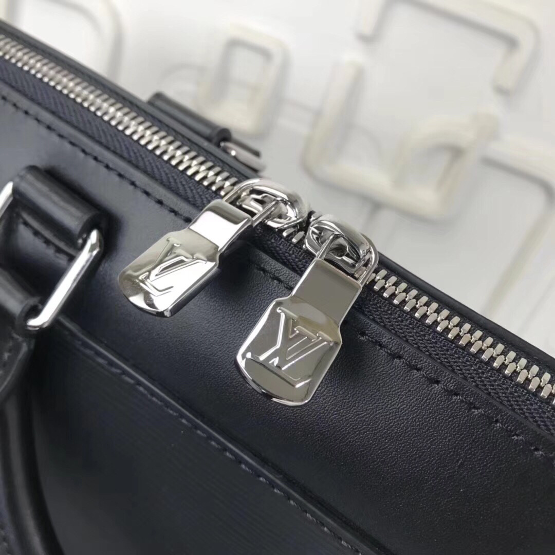 LV OLIVER BRIEFCASE M51689