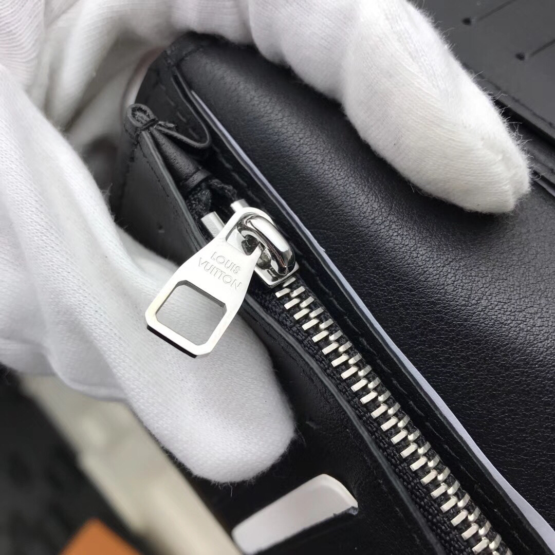 LV OMBRE BRAZZA wallet M61195