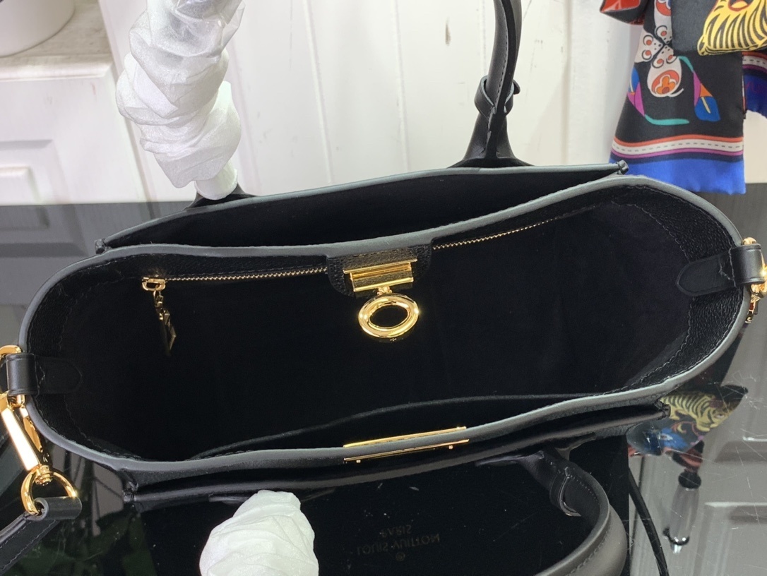 LV On My Side m21546