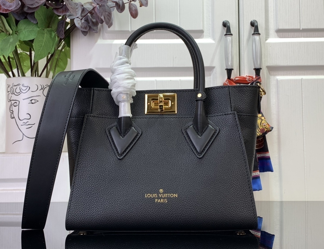 LV On My Side m21546