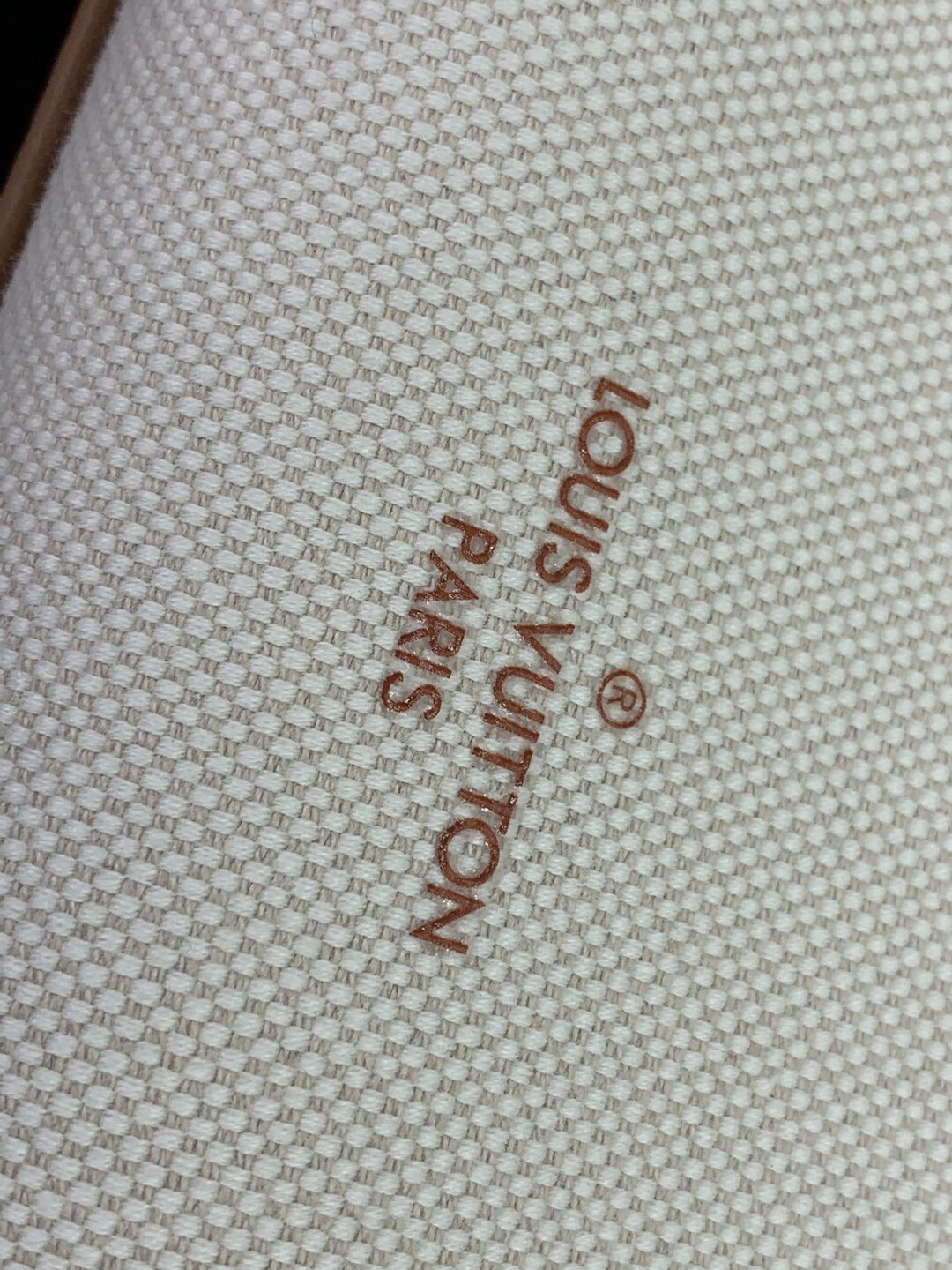 LV ON MY SIDE MM M59842