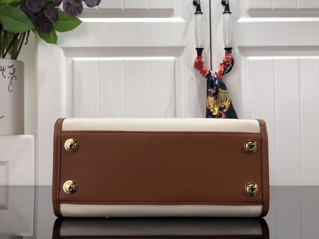 LV ON MY SIDE PM M59905