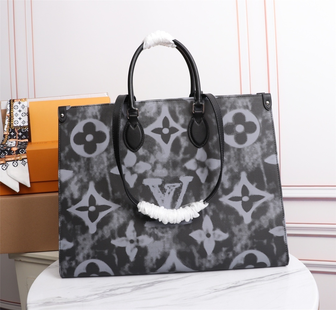 LV OnTheGo 4106W 