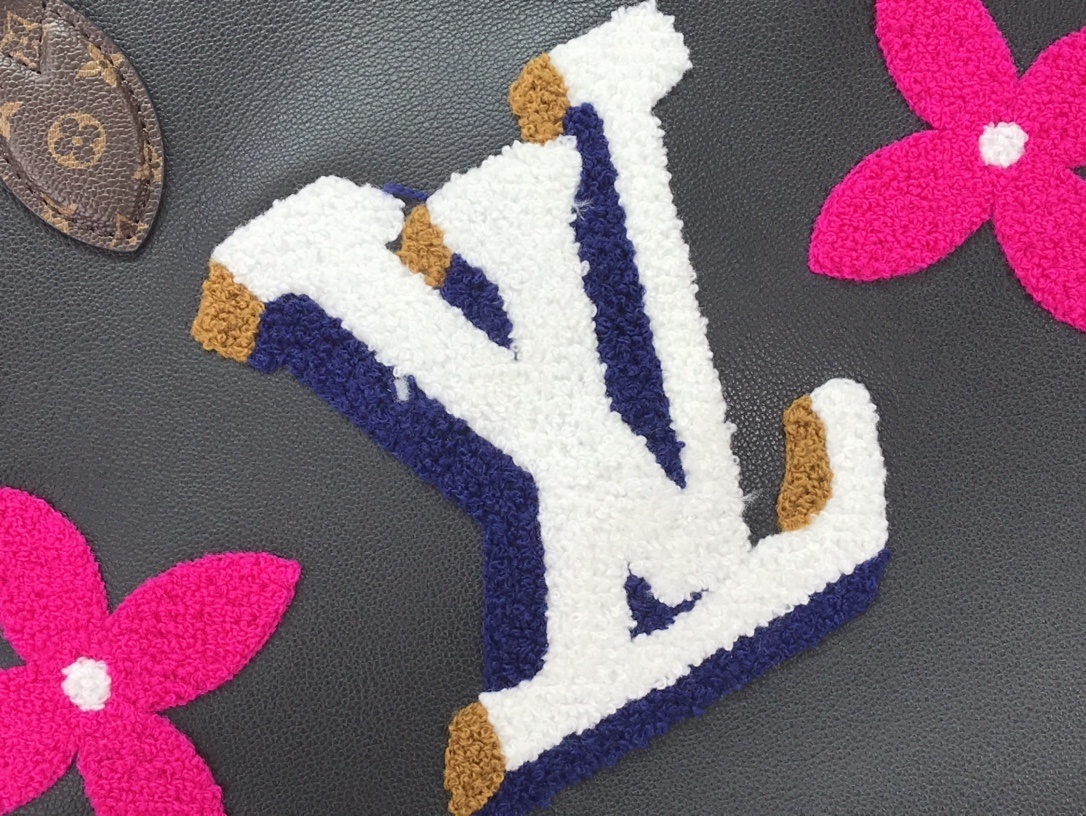 LV ONTHEGO GM M56958