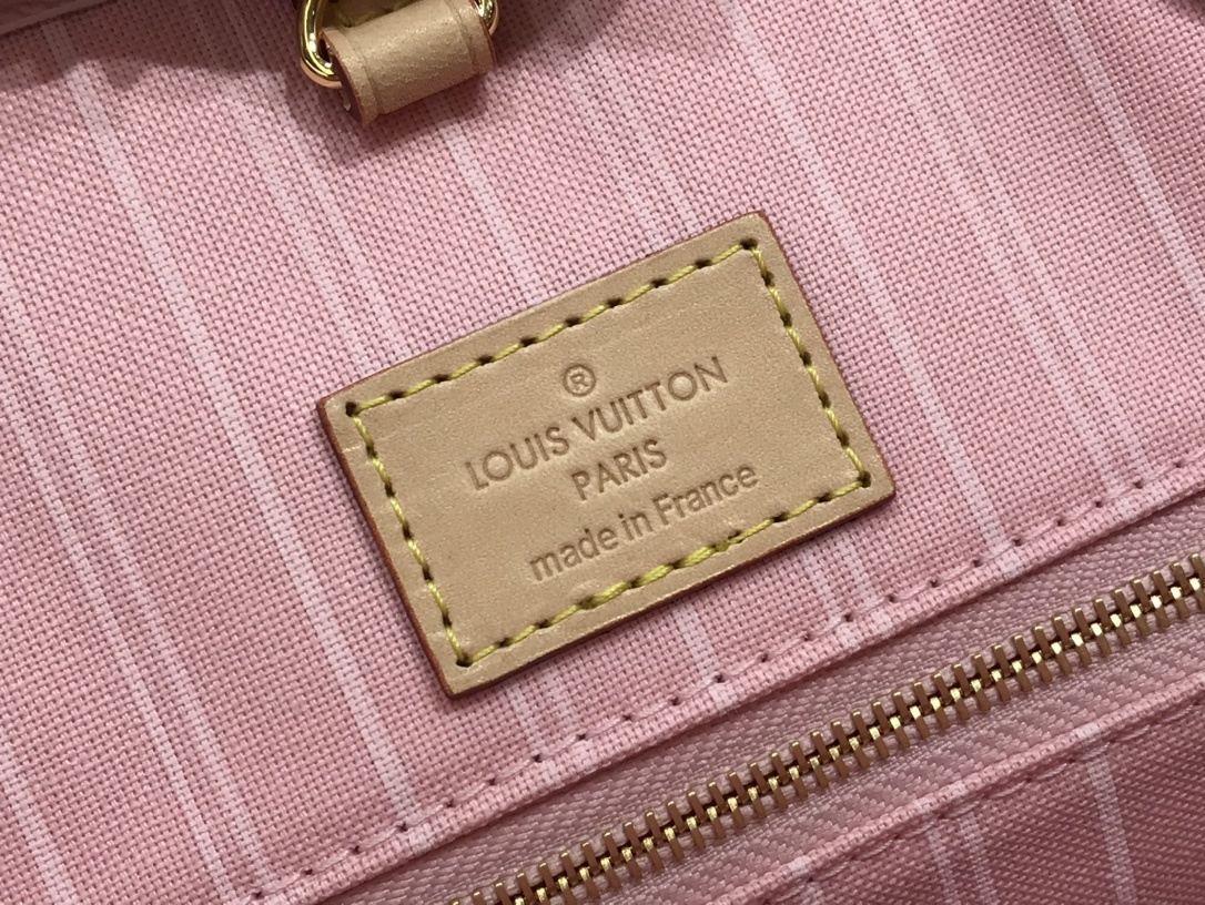 LV ONTHEGO GM M57639