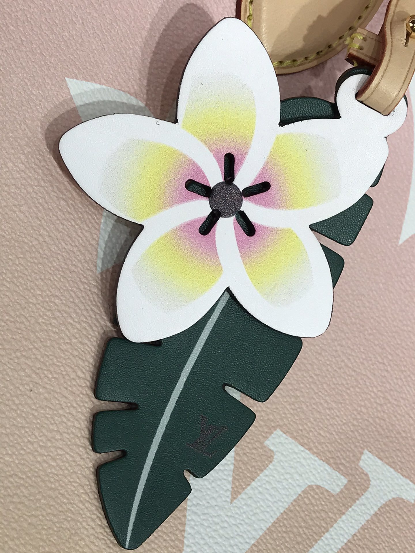 LV ONTHEGO GM M57639