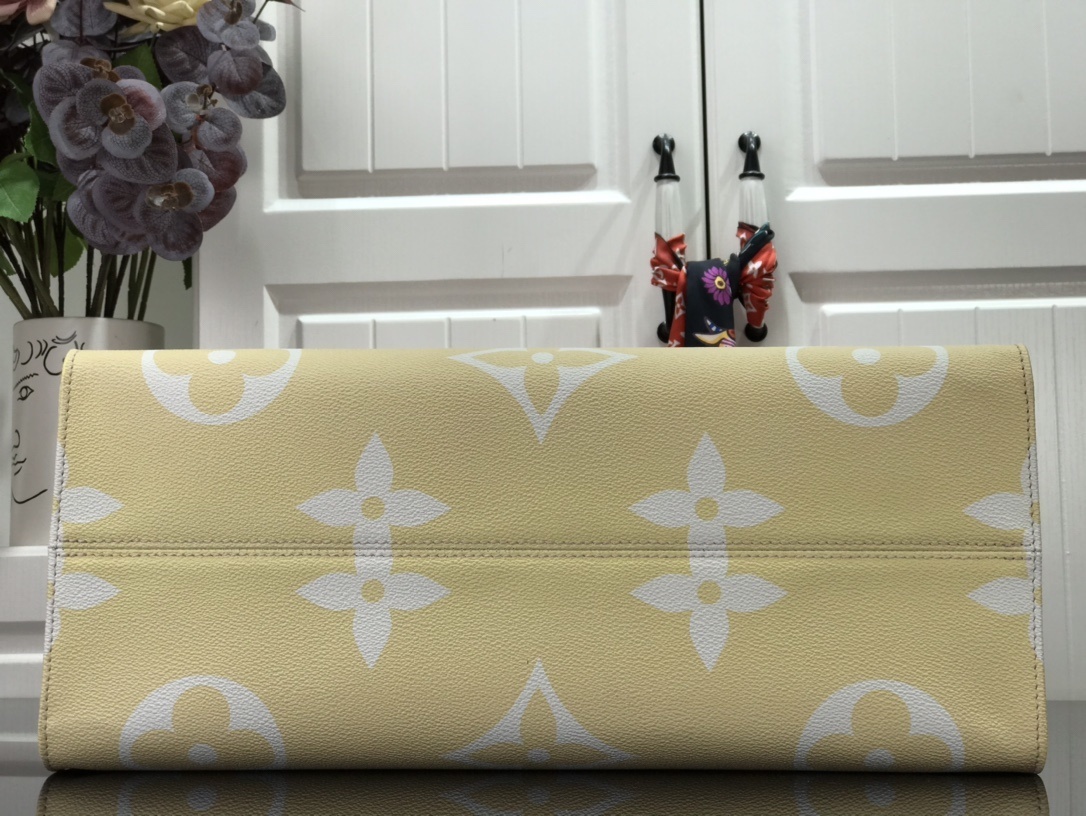 LV ONTHEGO GM M57639