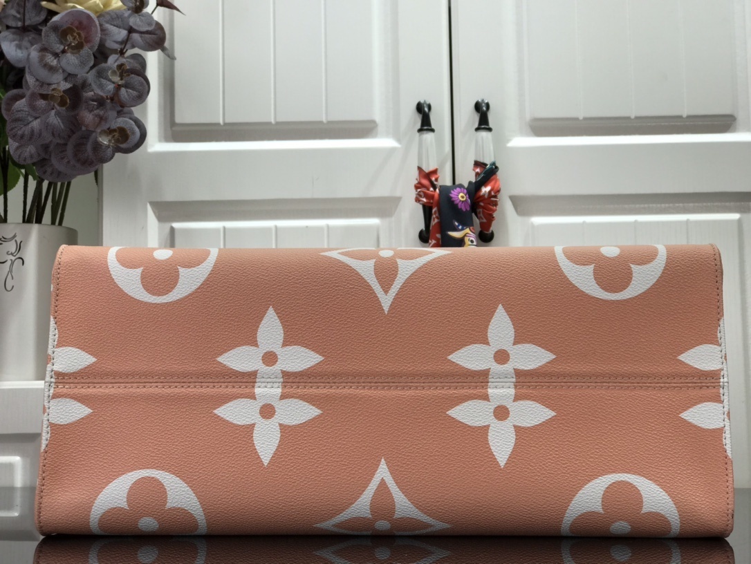 LV ONTHEGO GM M57639