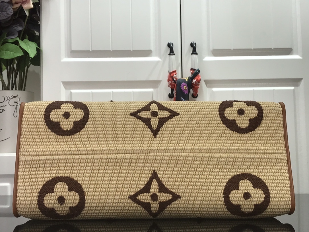 LV ONTHEGO GM M57644