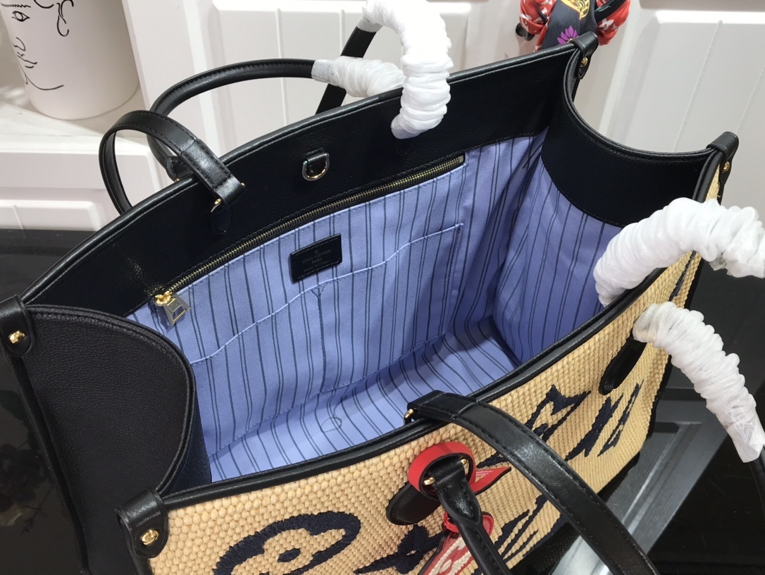 LV ONTHEGO GM M57644