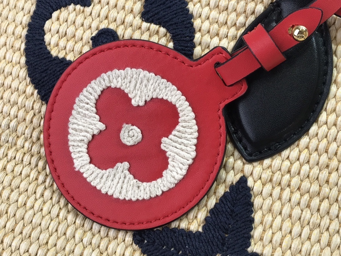 LV ONTHEGO GM M57644