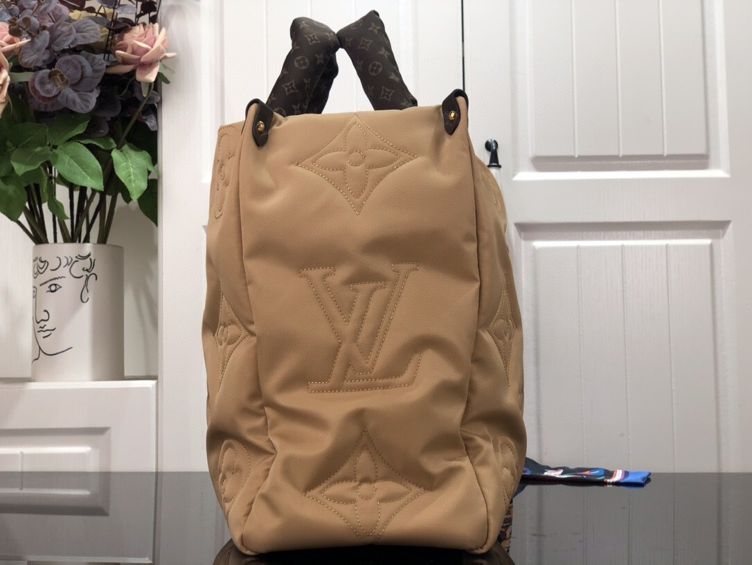 LV ONTHEGO GM M59005