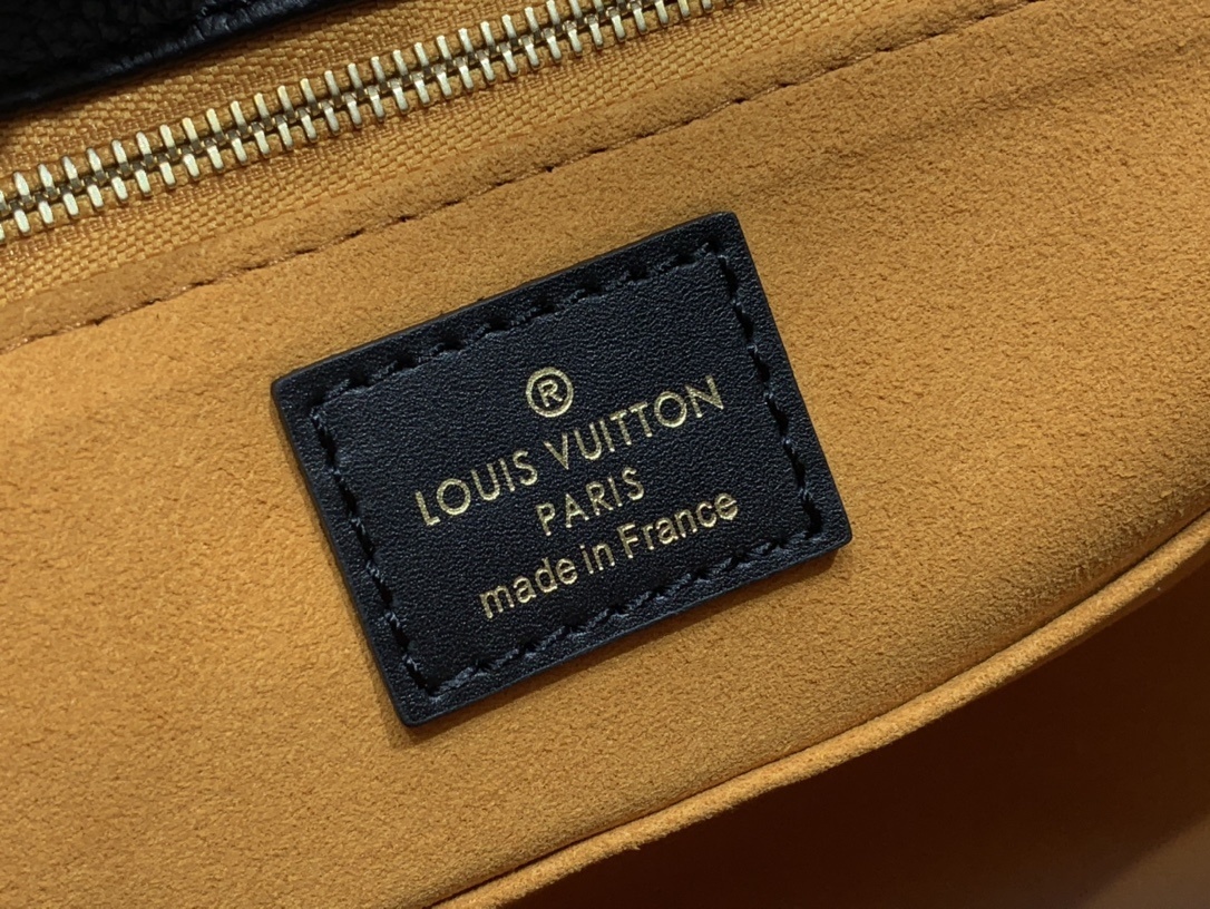 LV ONTHEGO m23937