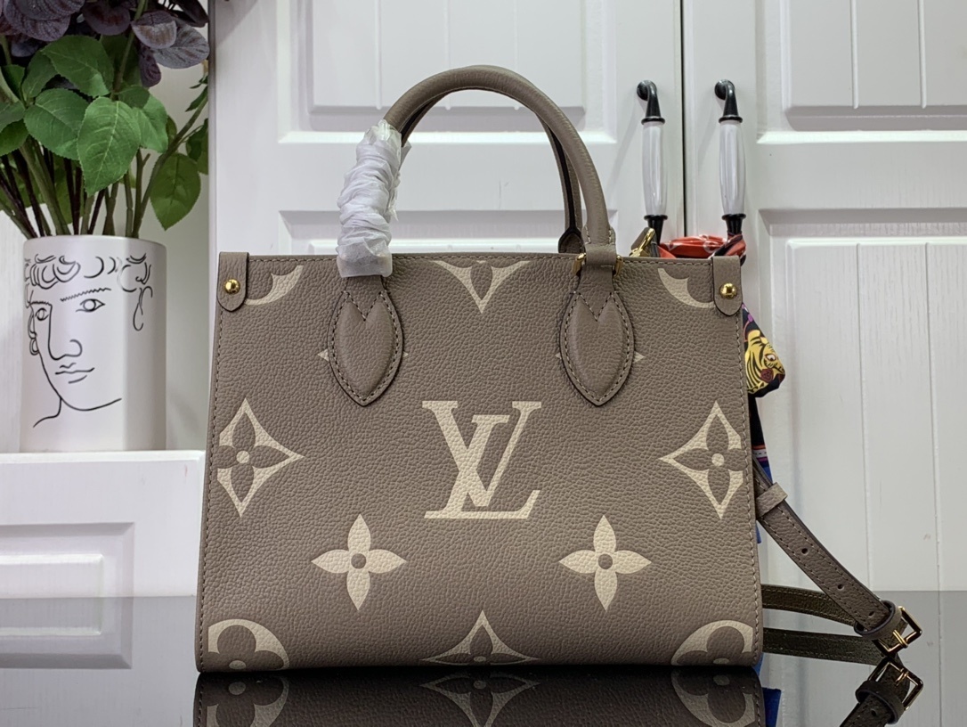 LV ONTHEGO m45779 
