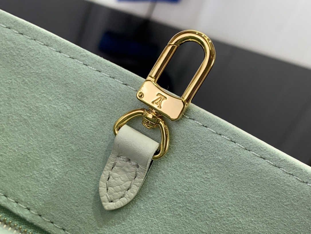 LV Onthego mini M45653