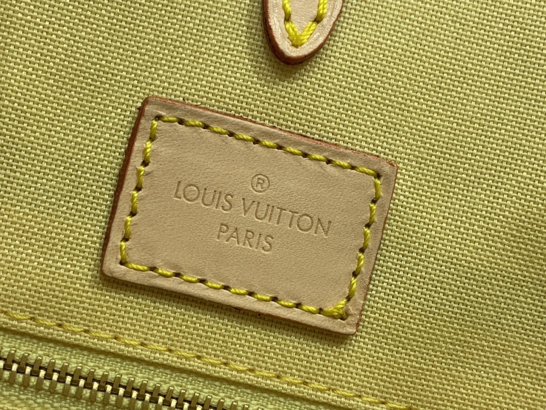 LV onthego mm  n40518A 
