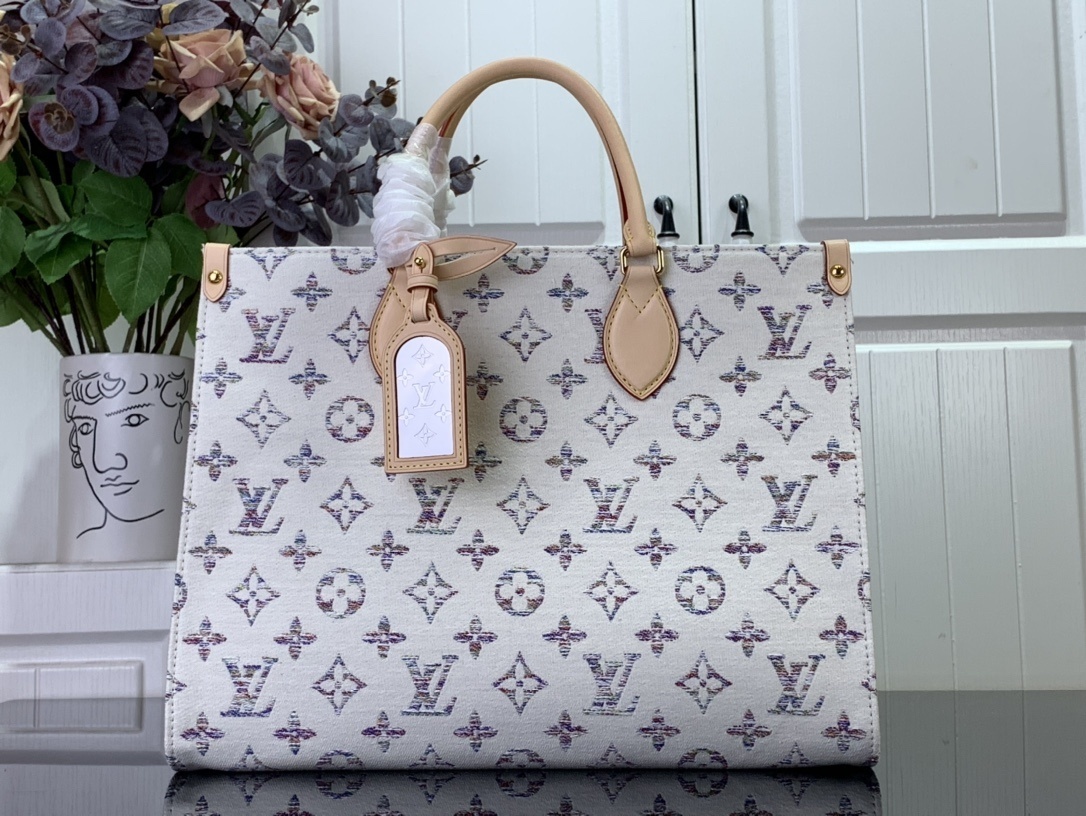 LV OnTheGo MM m24708