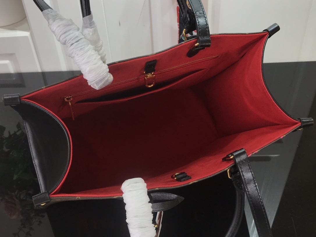 LV ONTHEGO MM M45039