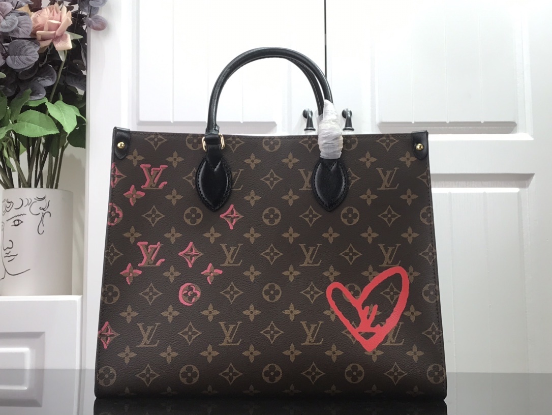 LV ONTHEGO MM M45039