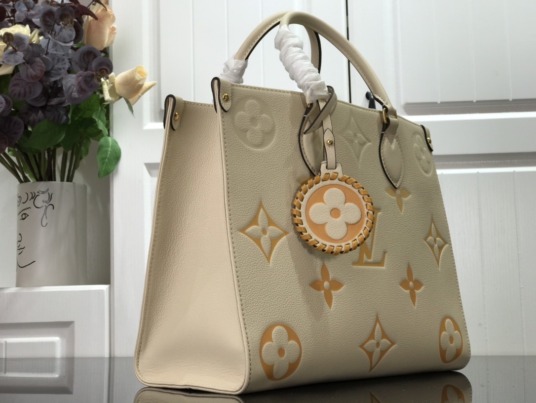 LV ONTHEGO MM M45717