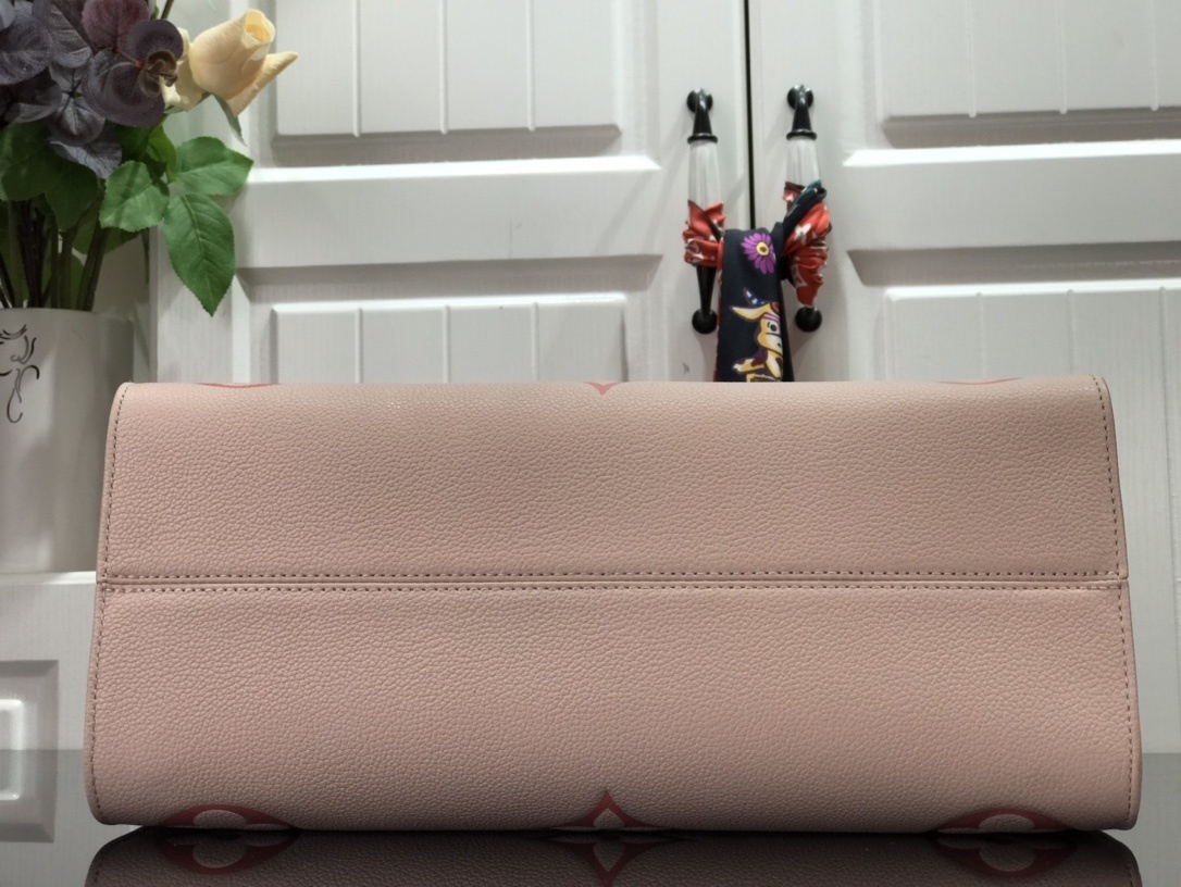 LV ONTHEGO MM M45717