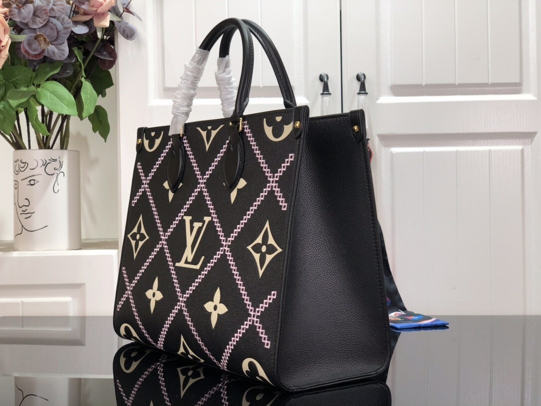 LV ONTHEGO MM M46016