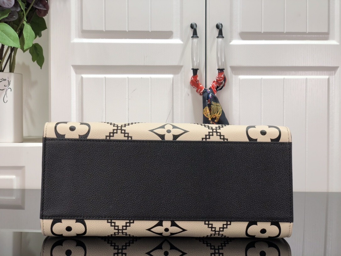 LV ONTHEGO MM M46016