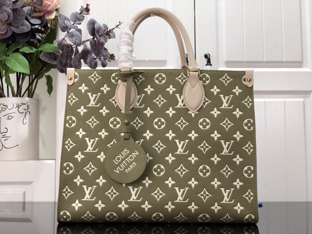LV ONTHEGO MM M46060