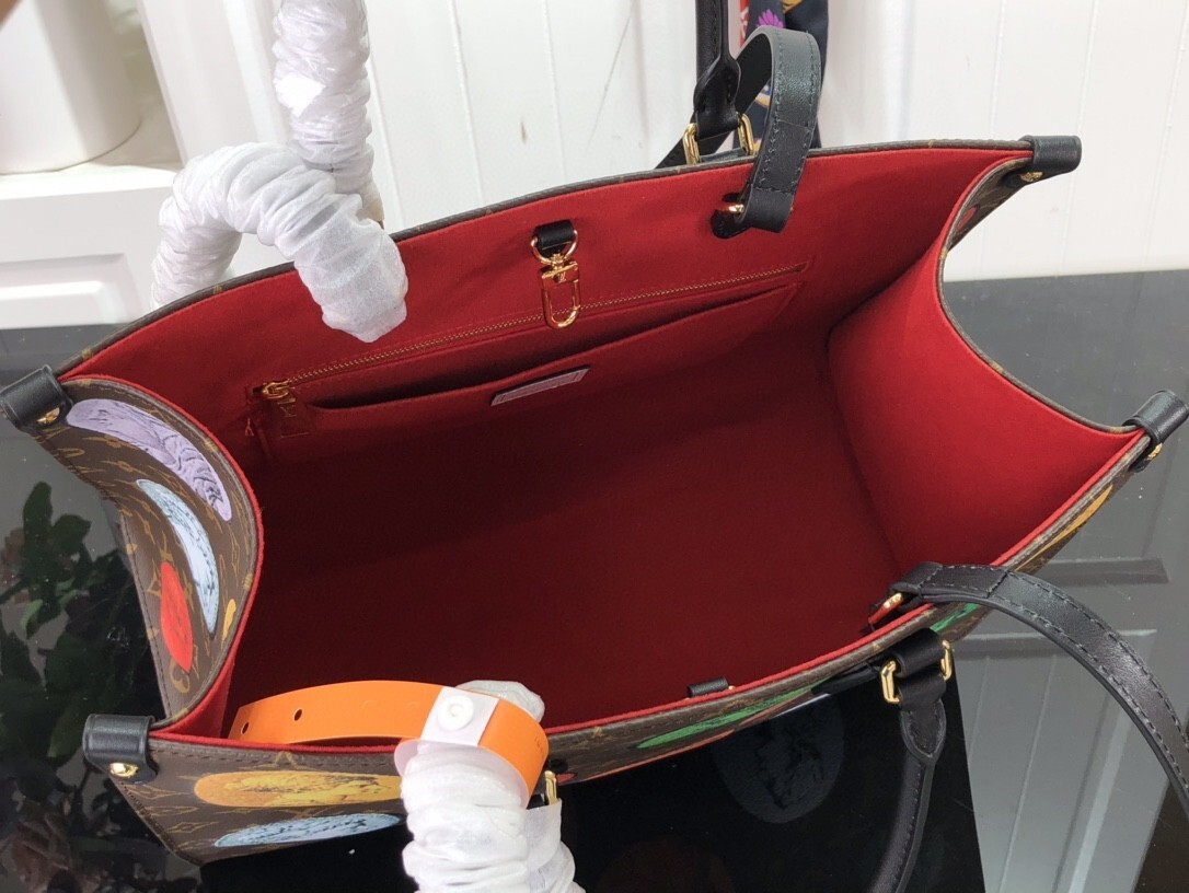 LV ONTHEGO MM M59245